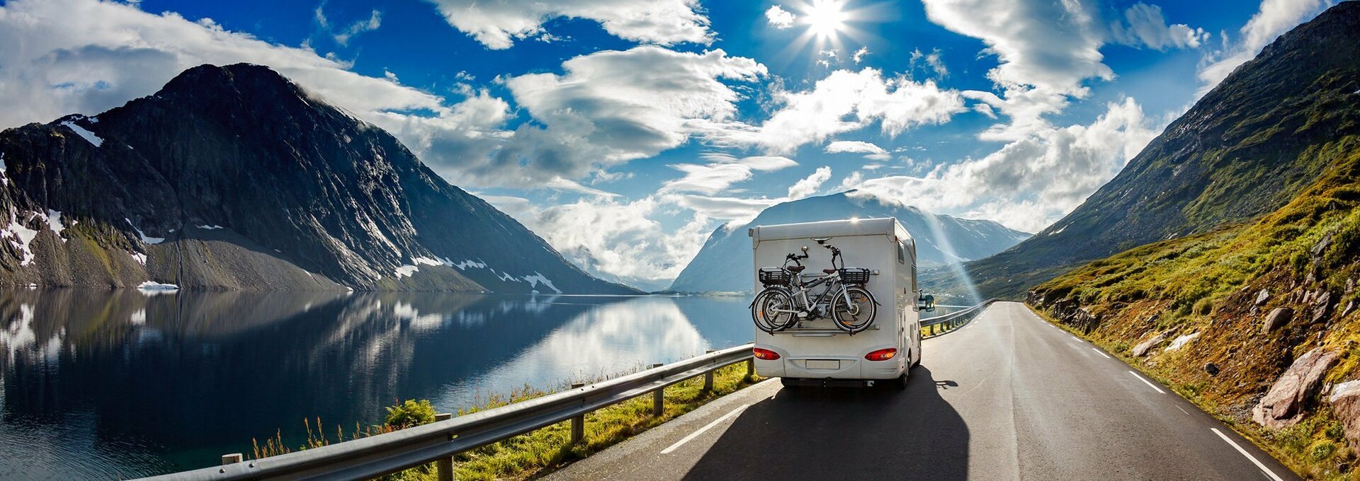 Motorhome travelling | © Foto: Andrey Armyagov, stock.adobe.com Motorhome travelling | © Foto: Andrey Armyagov, stock.adobe.com
