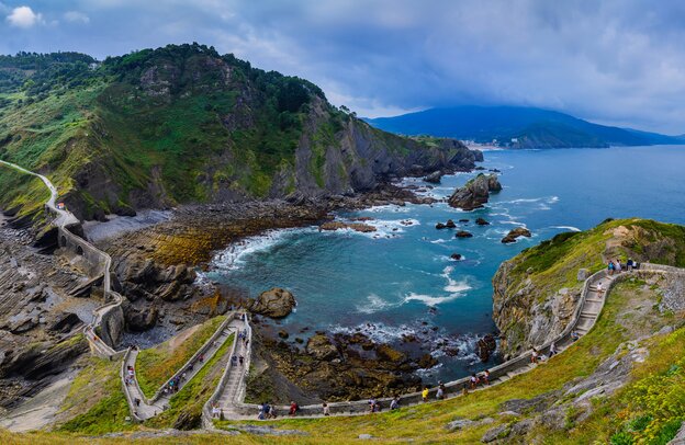 Panorama di Gaztelugatxe (Paesi Baschi) | © Panorama di Gaztelugatxe (Paesi Baschi) Foto: alexanderkonsta - stock.adobe.com