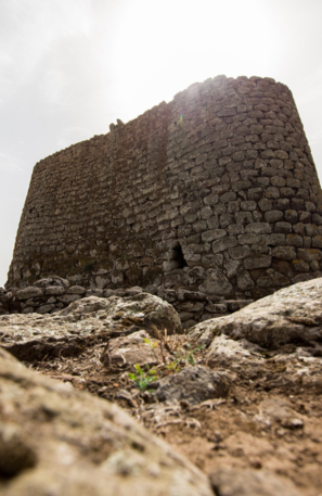 Nuraghe Losa - Abbasanta | © Nuraghe Losa - Abbasanta - Foto: Cristiano G. Musa, CC BY-SA 4.0, via Wikimedia Commons
